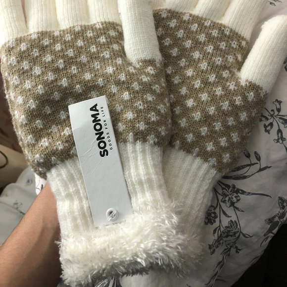 2 for $20 ❤️ Kohl's Sonoma Diamond Stitch Gloves - Picture 2 of 2